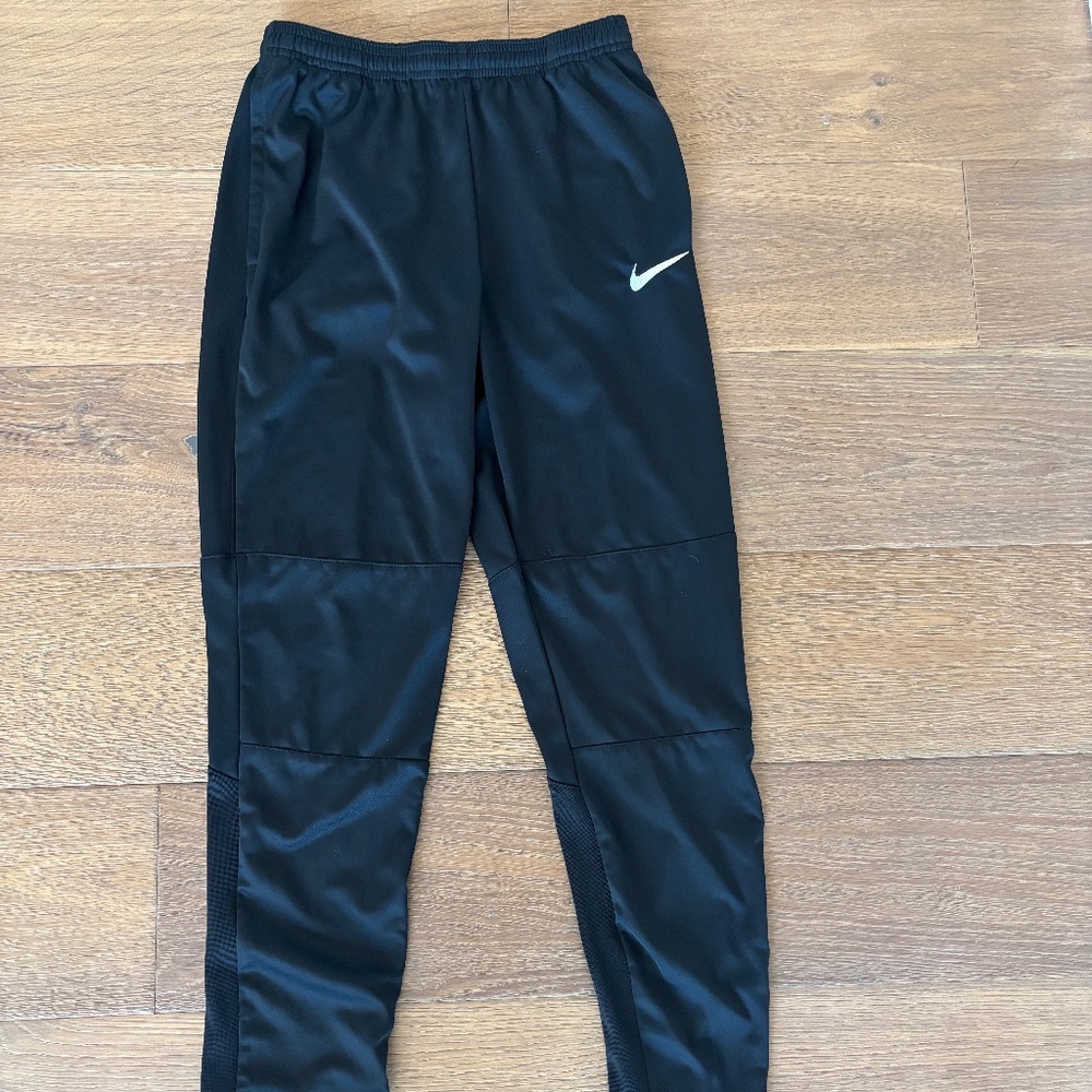 Nike warm up pants